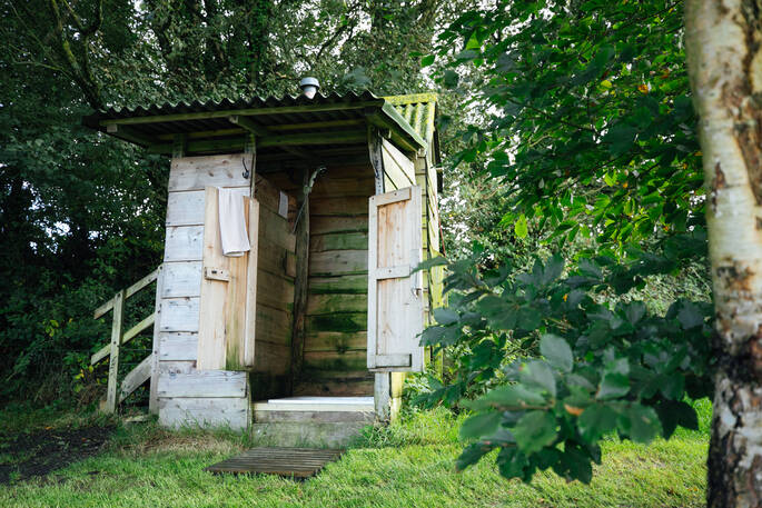 The bathroom hut at Vintage Vardos in Devon