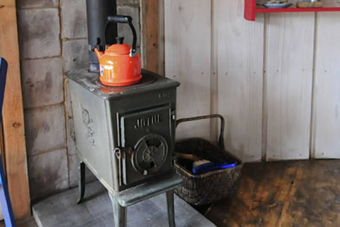 Kittiwake cabin wood burner and kettle, Isle Of Mull, Argyll & Bute, Scotland