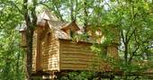 milandes dordogne france europe european glamping sunshine holidays cabin exterior treehouse leafy woodland forest