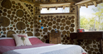 The-bedroom,-La-Maison-Rond