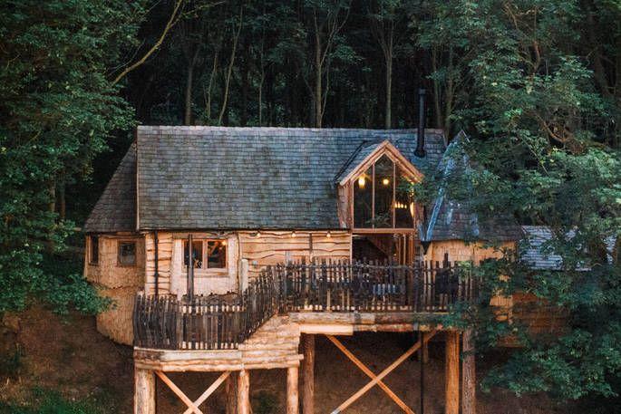Rufus's Roost treehouse in woodland