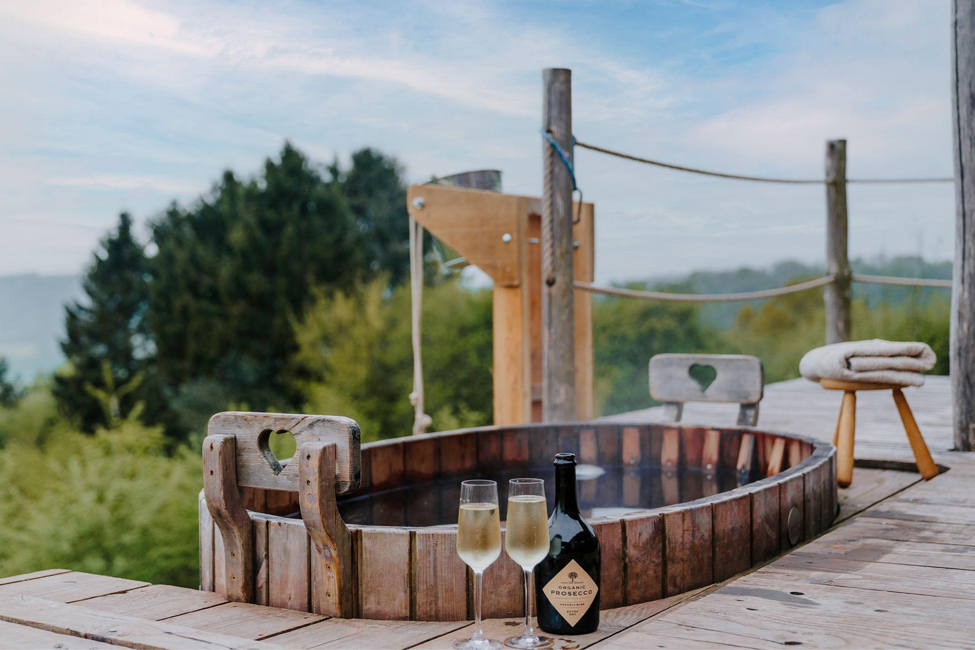 Our most romantic places with hot tubs for a special occasion