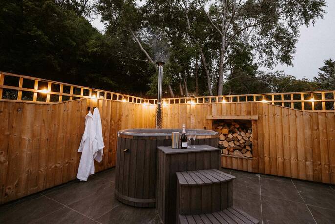 Wood fired hot tub included in your stay