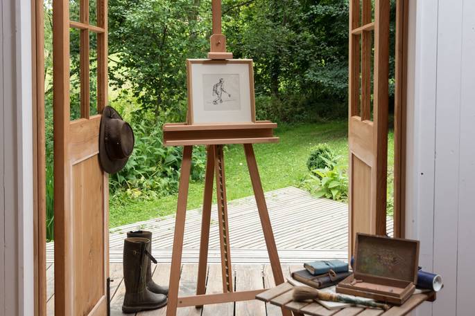  Use the easel that’s at St Catherines and let the creativity wash over you 