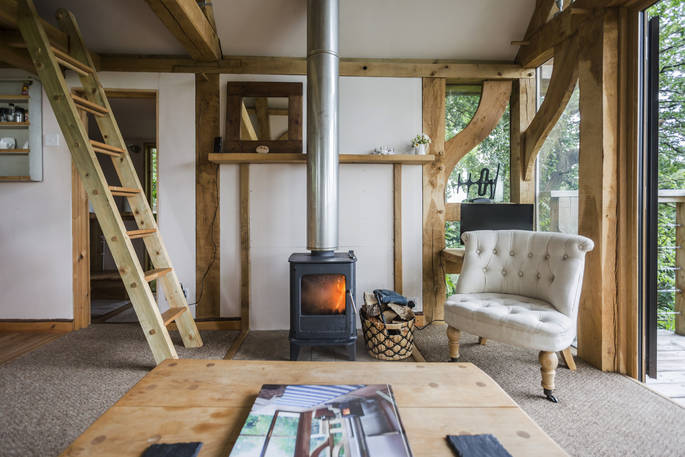 uplands treehouse wood burner