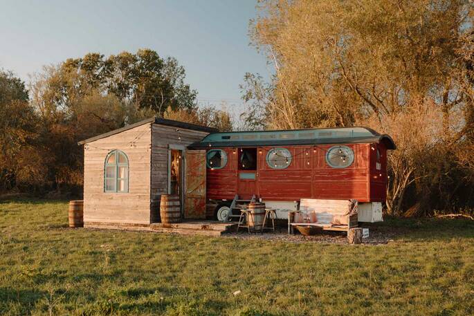 Front exterior of the wagon