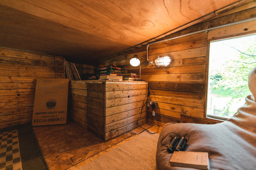 Halvana Forest Shed Cabin in Cornwall Canopy & Stars