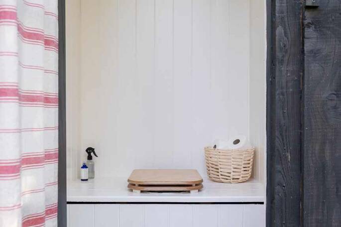 jr20240601_home_hut-5-NCQ_DRfLTD2D8totjKgmfw