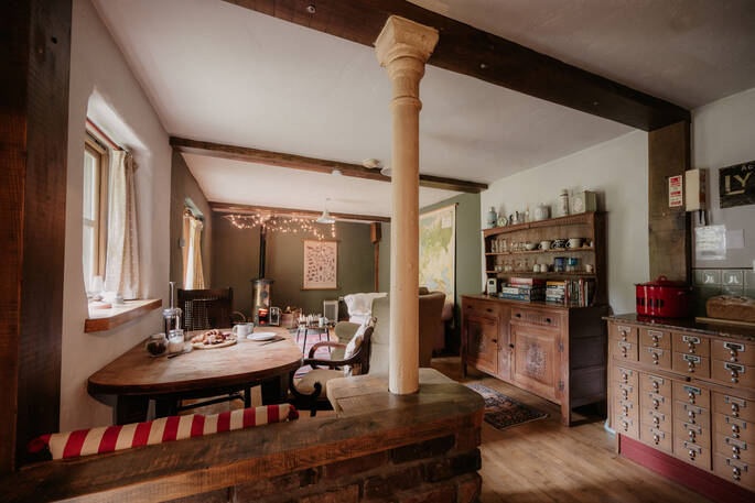 MaidenandWisteria-75