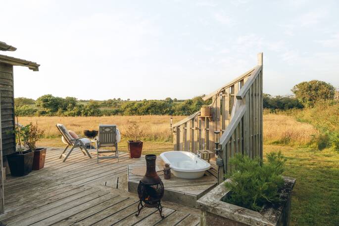 2 - Outdoor bath tub