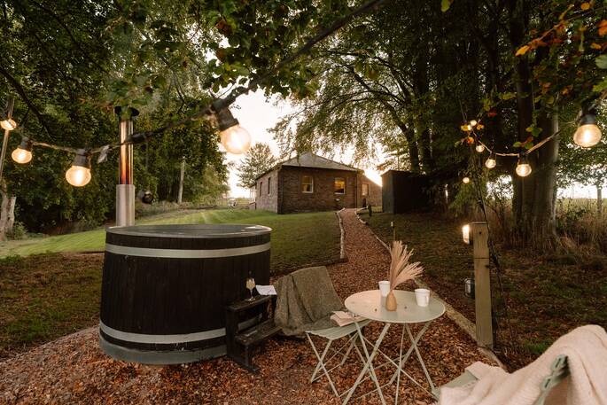 Wood-fired hot tub