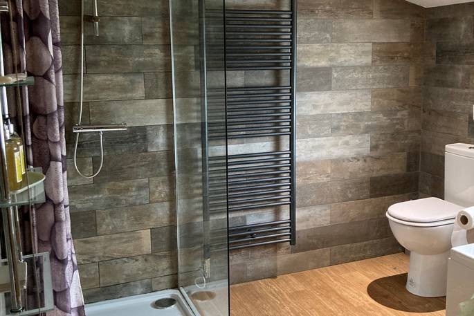 The Ryedale safari tent shower, The Gathering, Hope Valley, Derbyshire