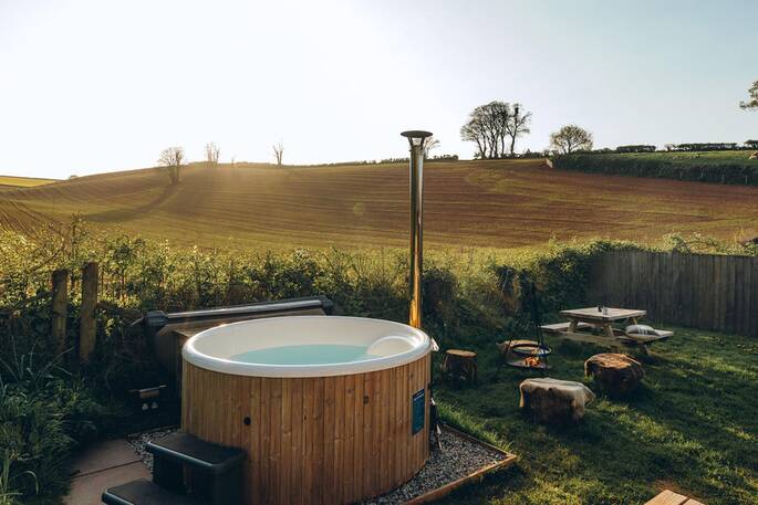 Wood-fired hot tub