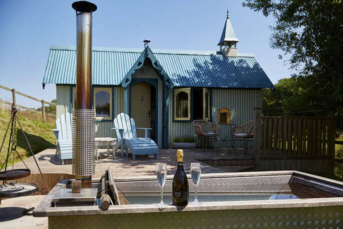 Tabernacle front exterior