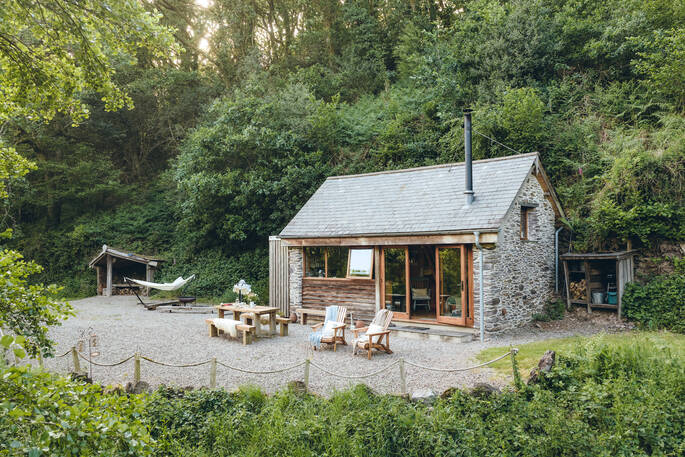 The Linhay 6