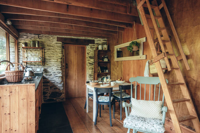 The Linhay 8