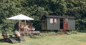 Elsie May exterior