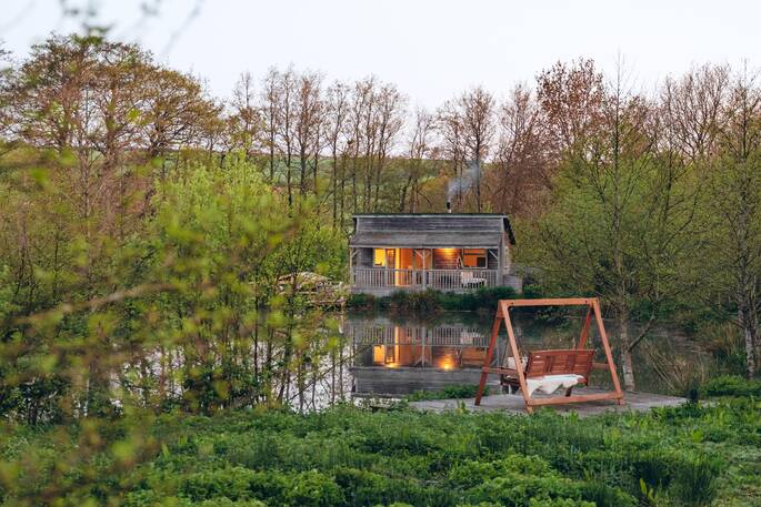 Gosling Lodge evening