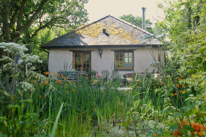 Great Burrow Cottage eterior view