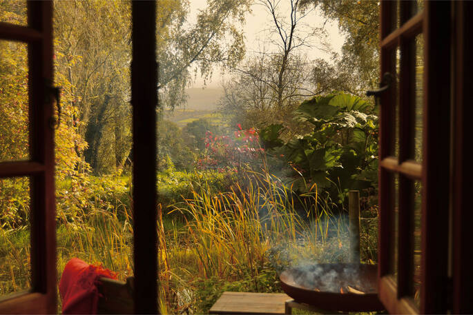 Great Burrow Cottage firepit area