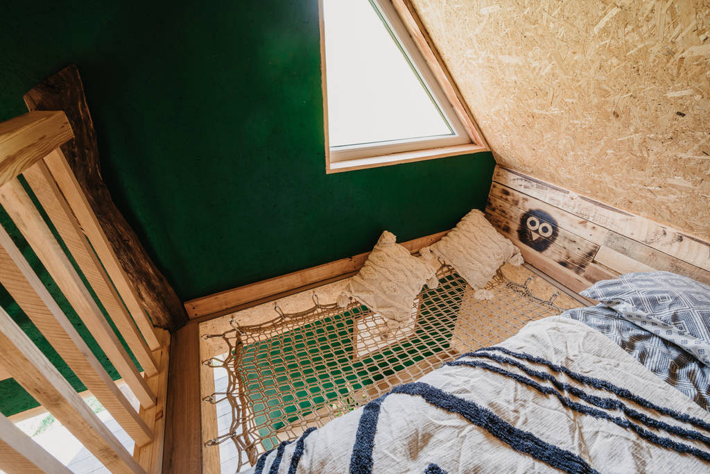 Twit for Twoo Cabin in Devon Canopy & Stars