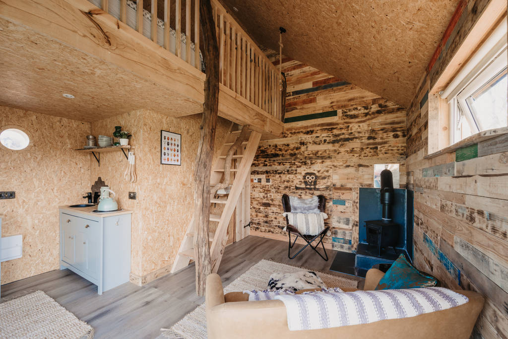 Twit for Twoo Cabin in Devon Canopy & Stars