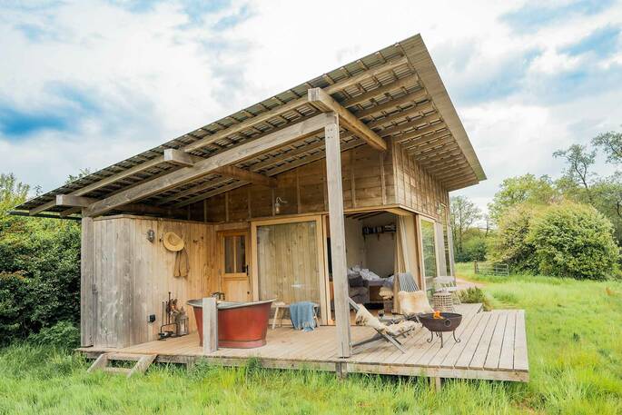 Side angle of exterior