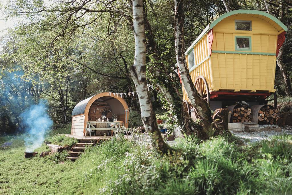 Pyre Caravan Prudence | Gypsy caravan in Cornwall | Canopy & Stars