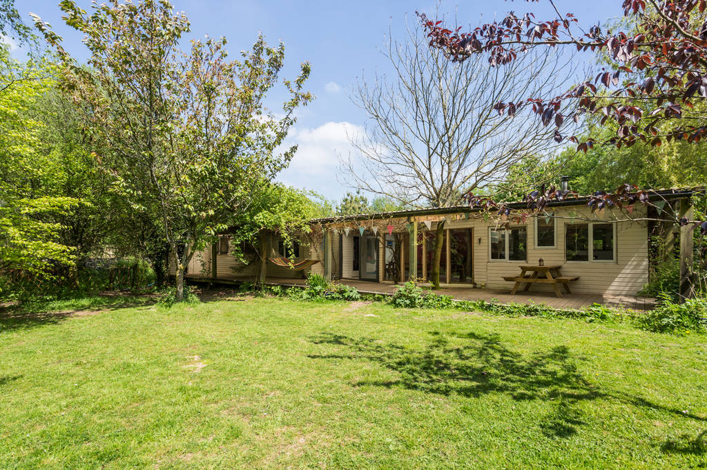 Candyland Studios Cabin in Devon Canopy & Stars