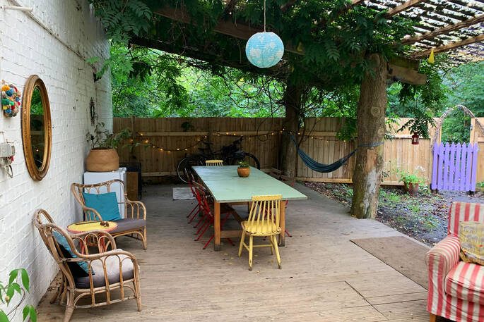 Covered dining area with seating for 6