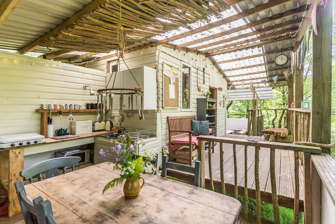 the woodland retreat kitchen