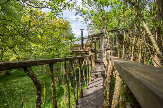 the woodland retreat walkway