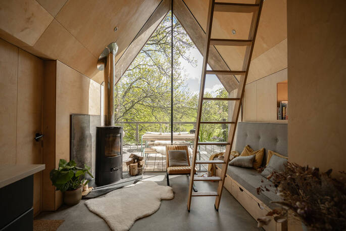 Living area wideshot