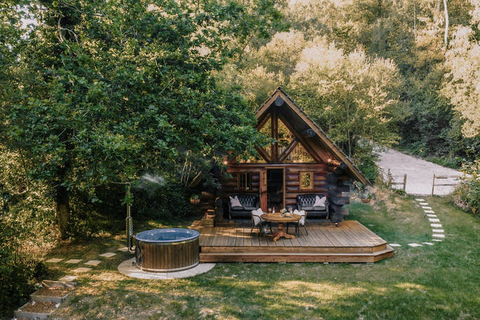 Little Oak Cabin