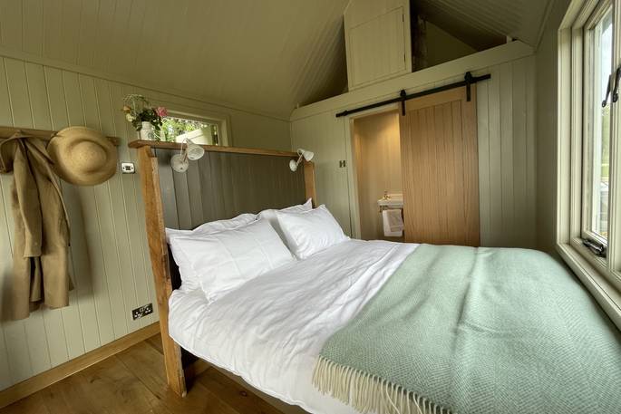 Lady Betty shepherd's hut double bedroom ensuite, Ash Farm, Stourpaine, Dorset