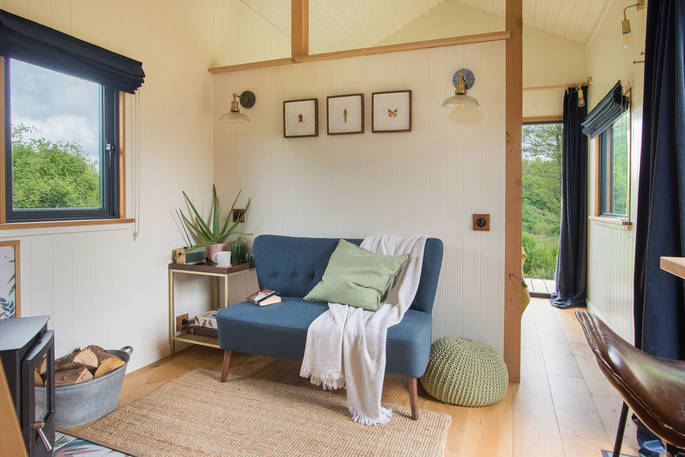 The Heron cabin sofa, Sturminster Newton, Dorset