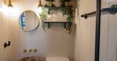 11 - Bathroom