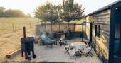 2 - Outdoor dining