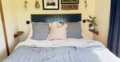 The Heron Cabin - Bedding