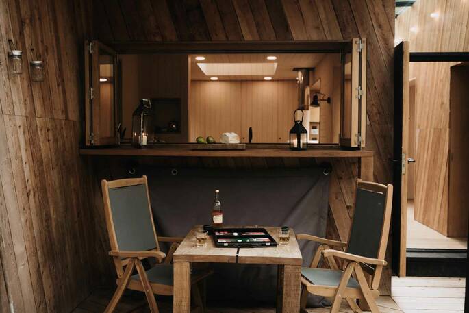 5 - Outdoor dining area