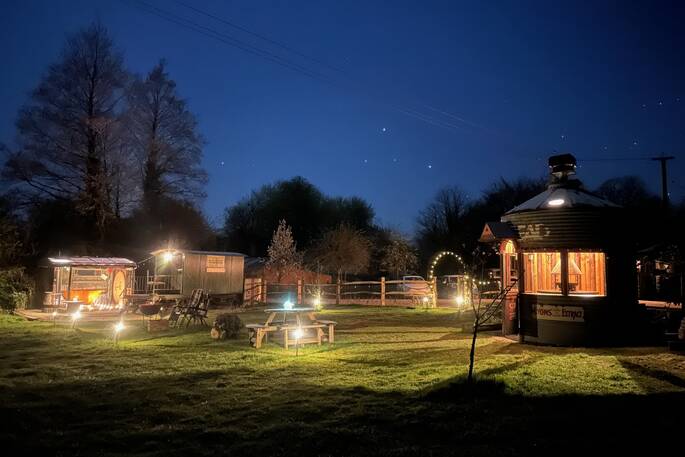 Woody & Iris at night