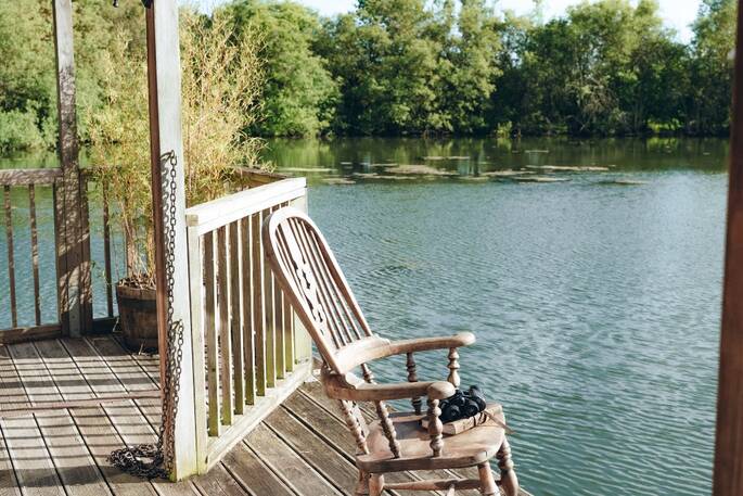 13 - Outdoor seating