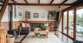 5 - Living area
