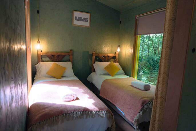 Carvers Cabin double bed