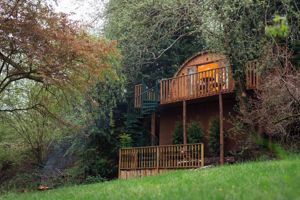 Squirrel's Nest Treehouse Treehouse in Forest of Dean