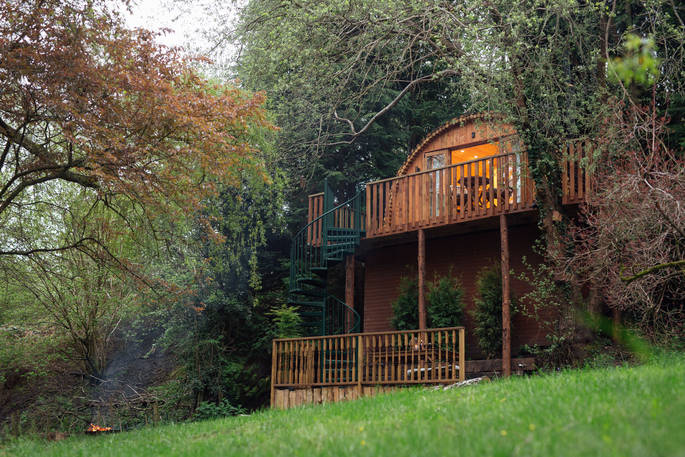 Squirrel S Nest Treehouse Treehouse In Forest Of Dean Gloucestershire Canopy Stars