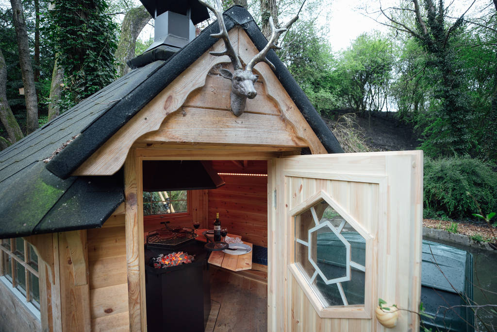 Squirrel's Nest Treehouse Treehouse in Forest of Dean