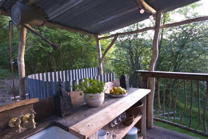 Gold Rush Cabin at Westley Farm in Gloucestershire 