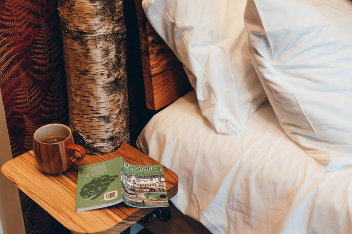 Bedside table