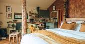 Open plan layout